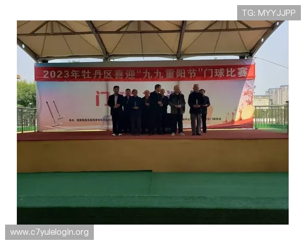 牡丹国际娱乐场：专业客服团队全天候为玩家提供贴心服务